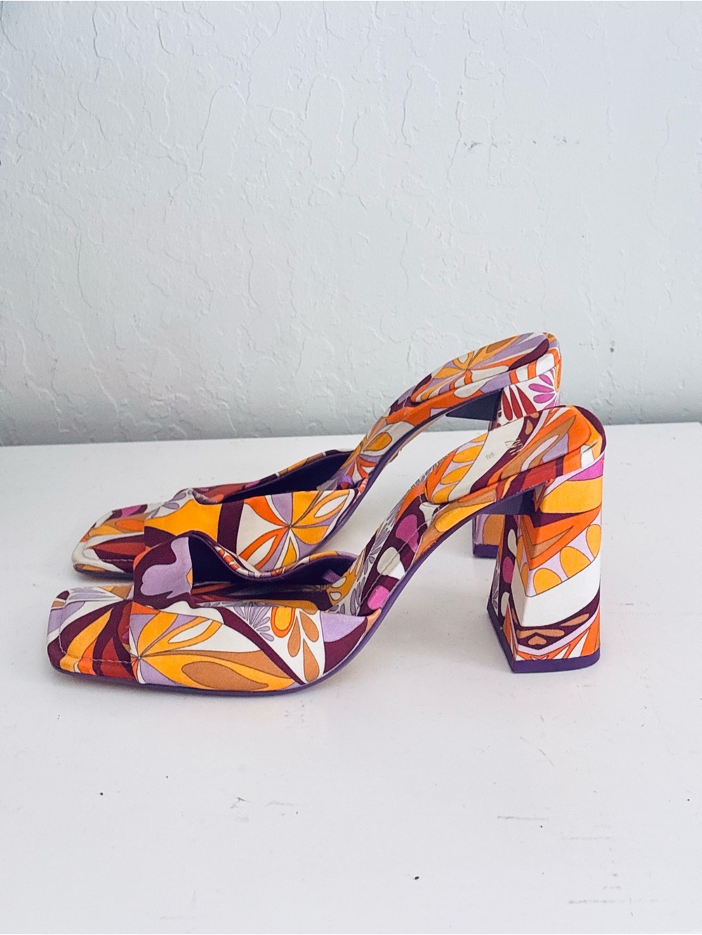 Zara Vibrant Floral Print Block Heel Square Toe Sandals Orange Purple, 39 (8.5) - Picture 3 of 10
